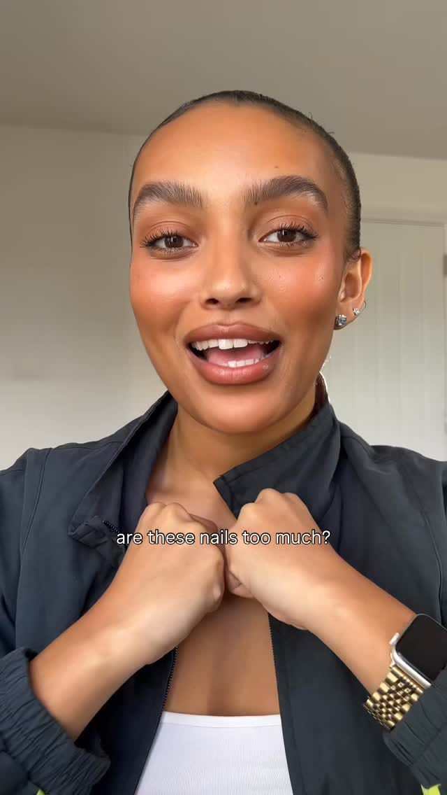 Post 4 by Paris Chanel on Instagram (video)