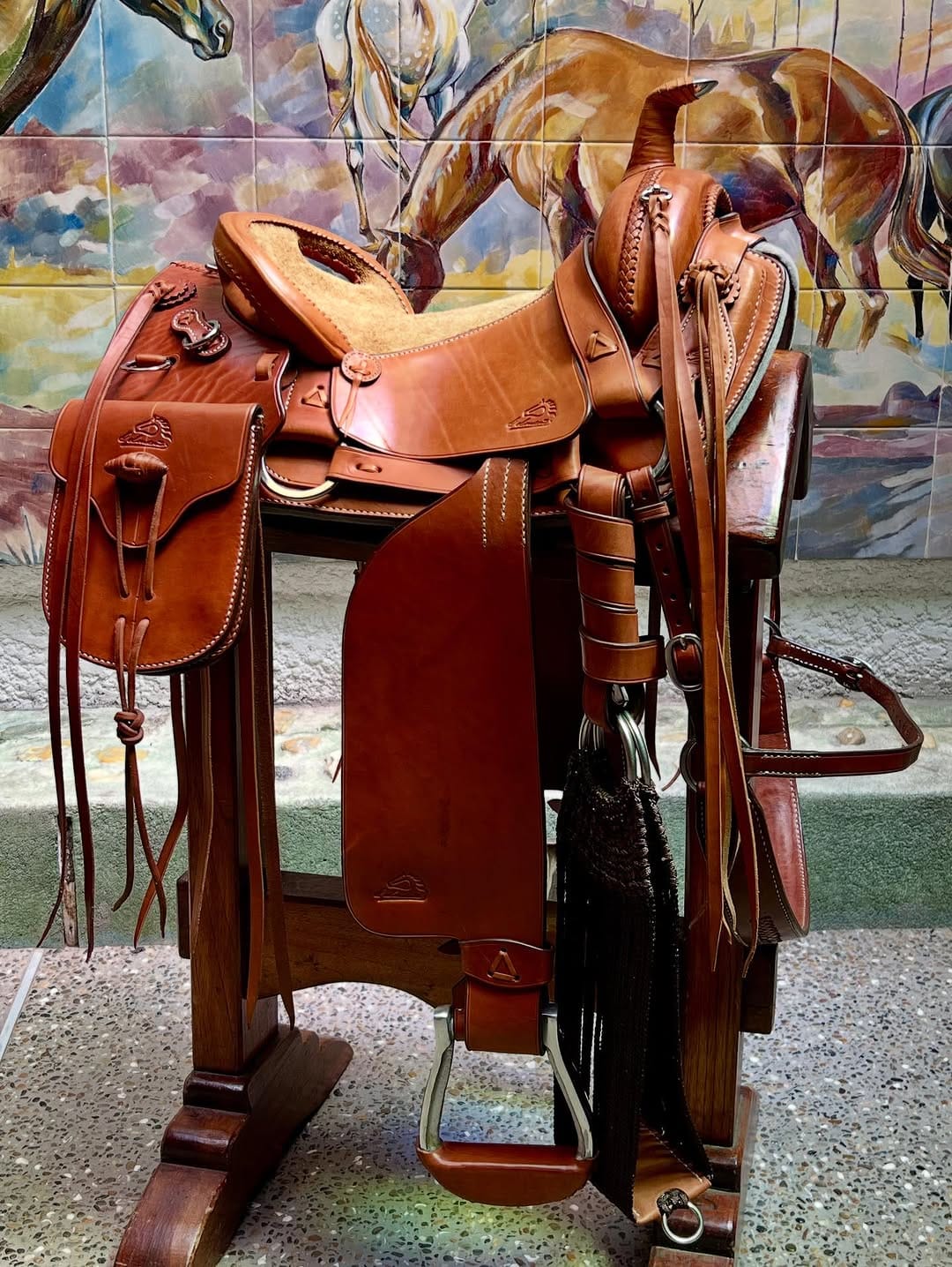 Post 8 by Guillermo Londoño on Instagram (carousel)