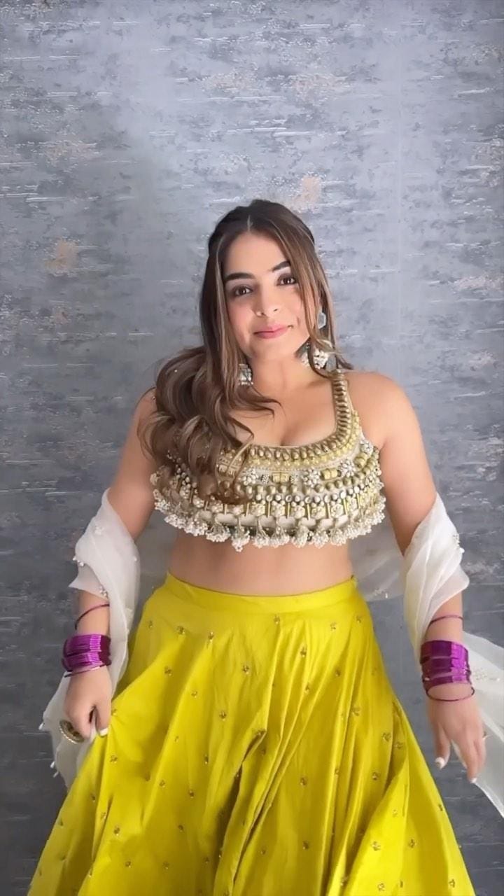Post 4 by Seema M on Instagram (video)
