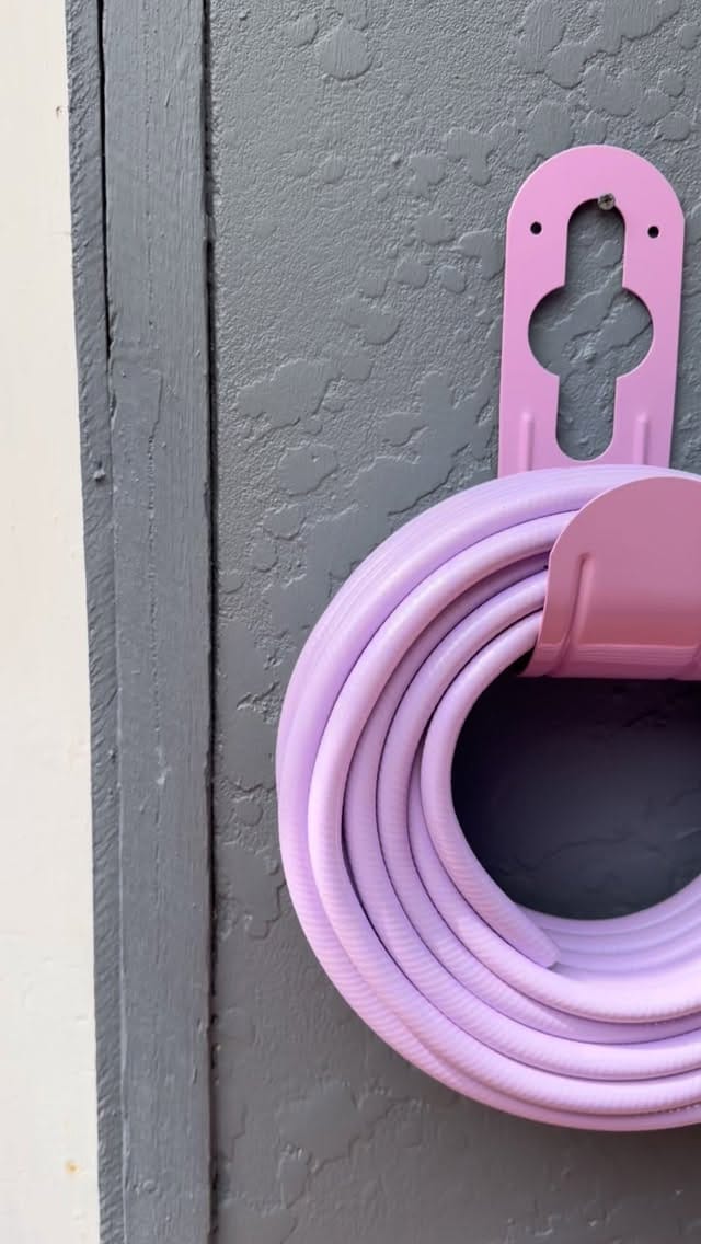 Post 1 by XO Garden Accessories on Instagram (video)