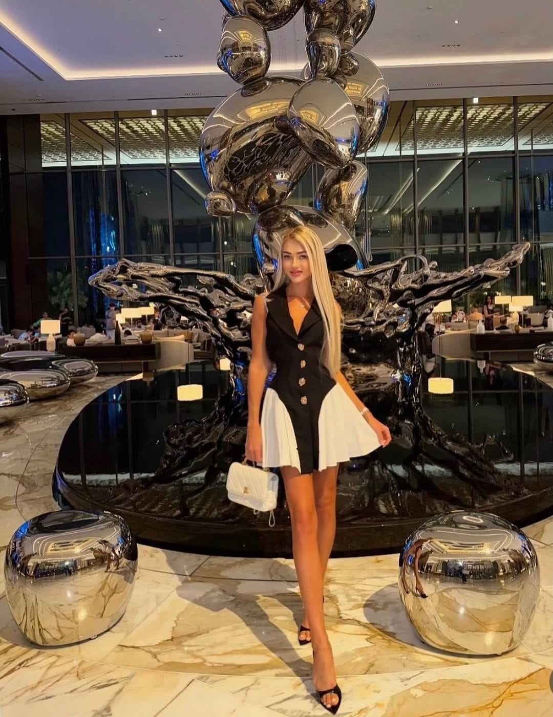 Post 10 by 🛍️ AK PREMIER FASHION BOUTIQUE LONDON KNIGHTSBRIDGE on Instagram (image)