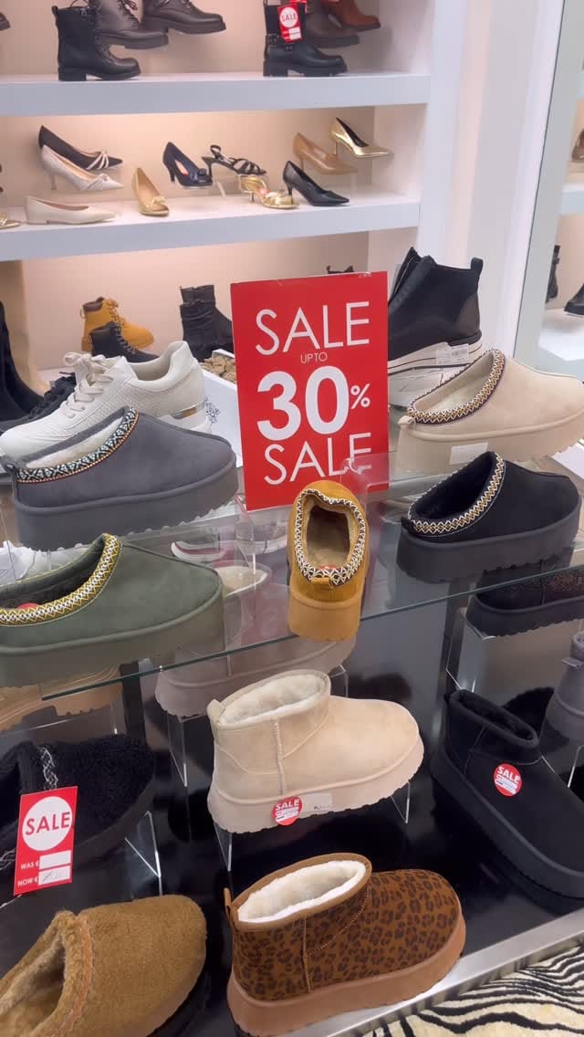 Post 2 by Athlone Towncentre on Instagram (video)