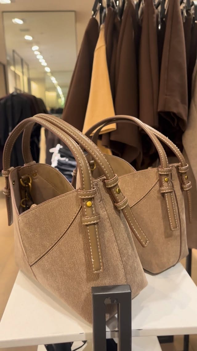 Post 5 by Athlone Towncentre on Instagram (video)