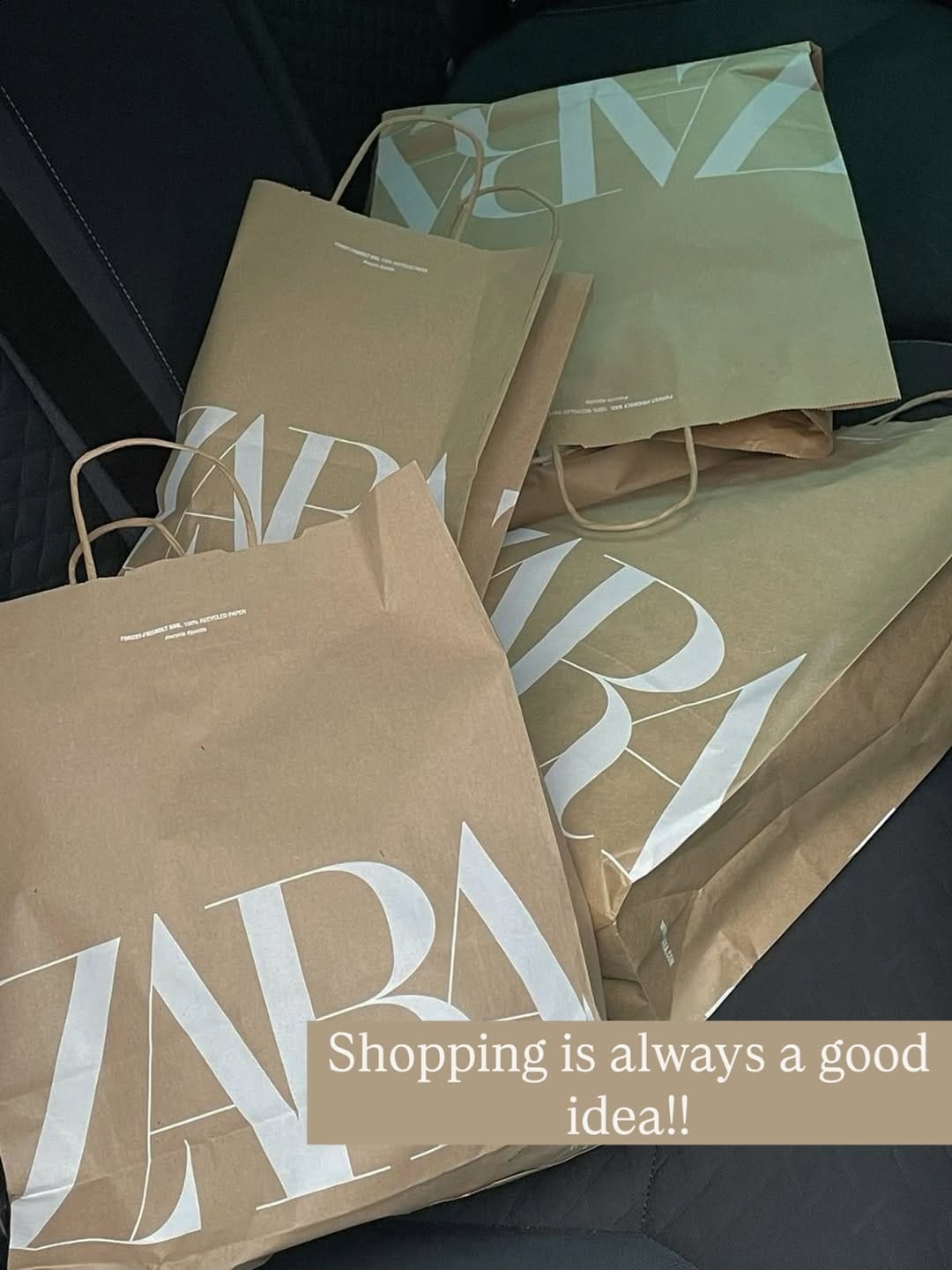 Post 7 by Athlone Towncentre on Instagram (image)