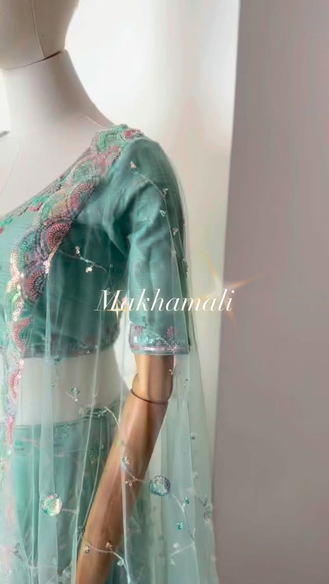 Post 7 by M A K H A M A L I on Instagram (video)