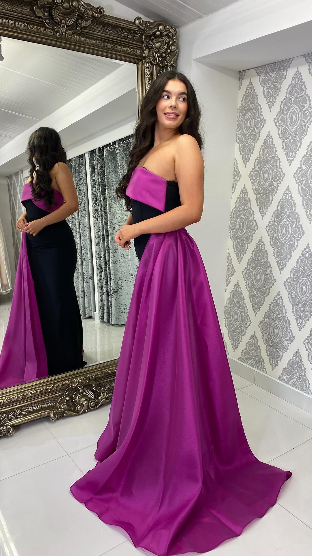 Post 5 by Rosie's Closet on Instagram (video)