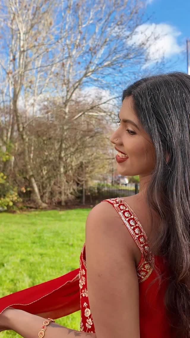 Post 10 by VEUXO on Instagram (video)