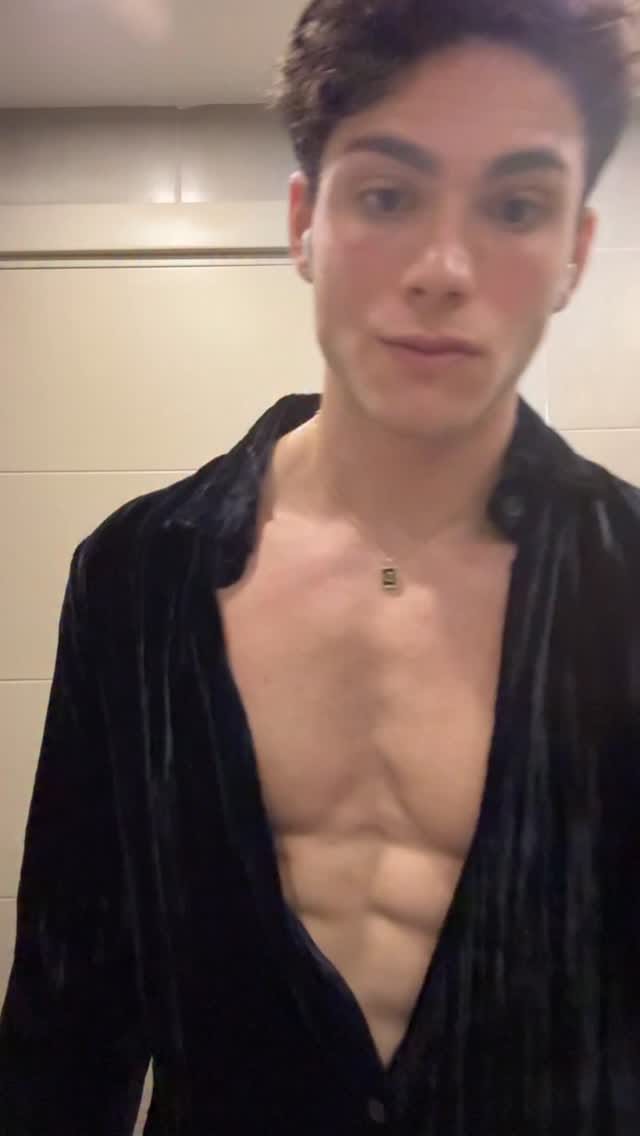 Post 1 by Doğukan Navdar on Instagram (video)