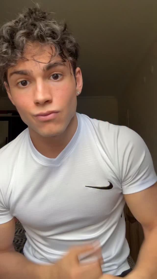 Post 2 by Doğukan Navdar on Instagram (video)