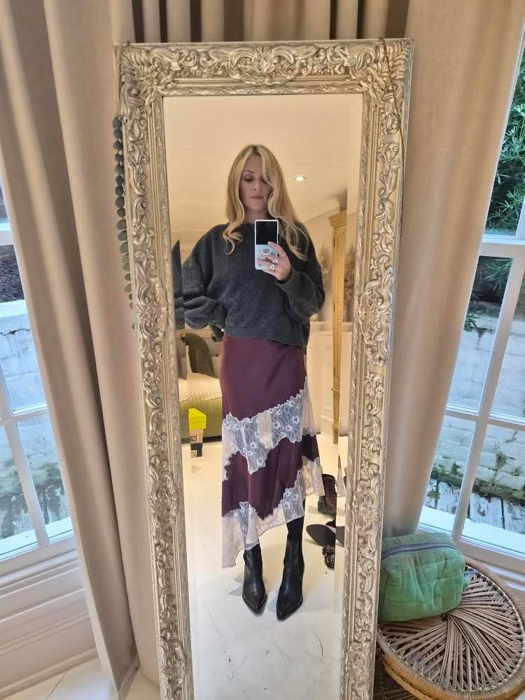 Post 10 by Lily and Lionel on Instagram (carousel)