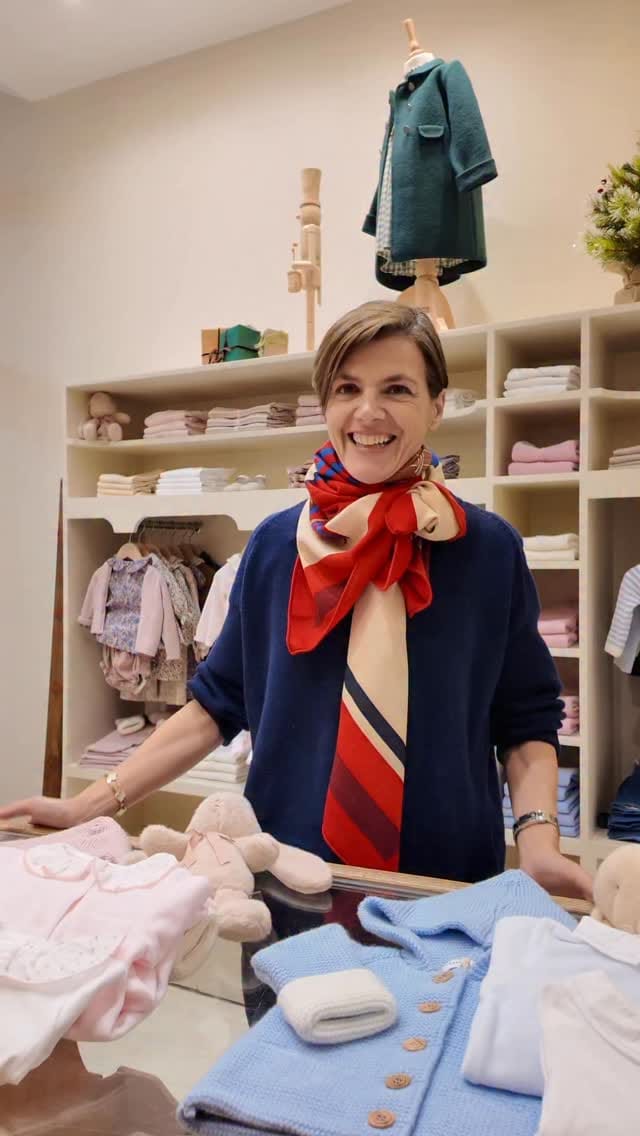 Post 1 by Amaia London on Instagram (video)