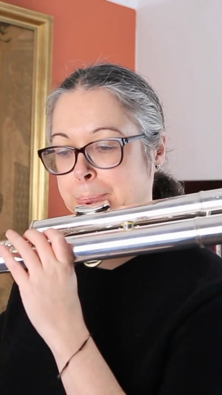 Post 3 by Just Flutes on Instagram (video)