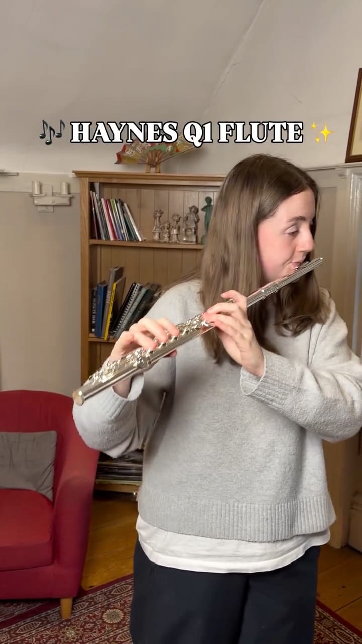 Post 5 by Just Flutes on Instagram (video)