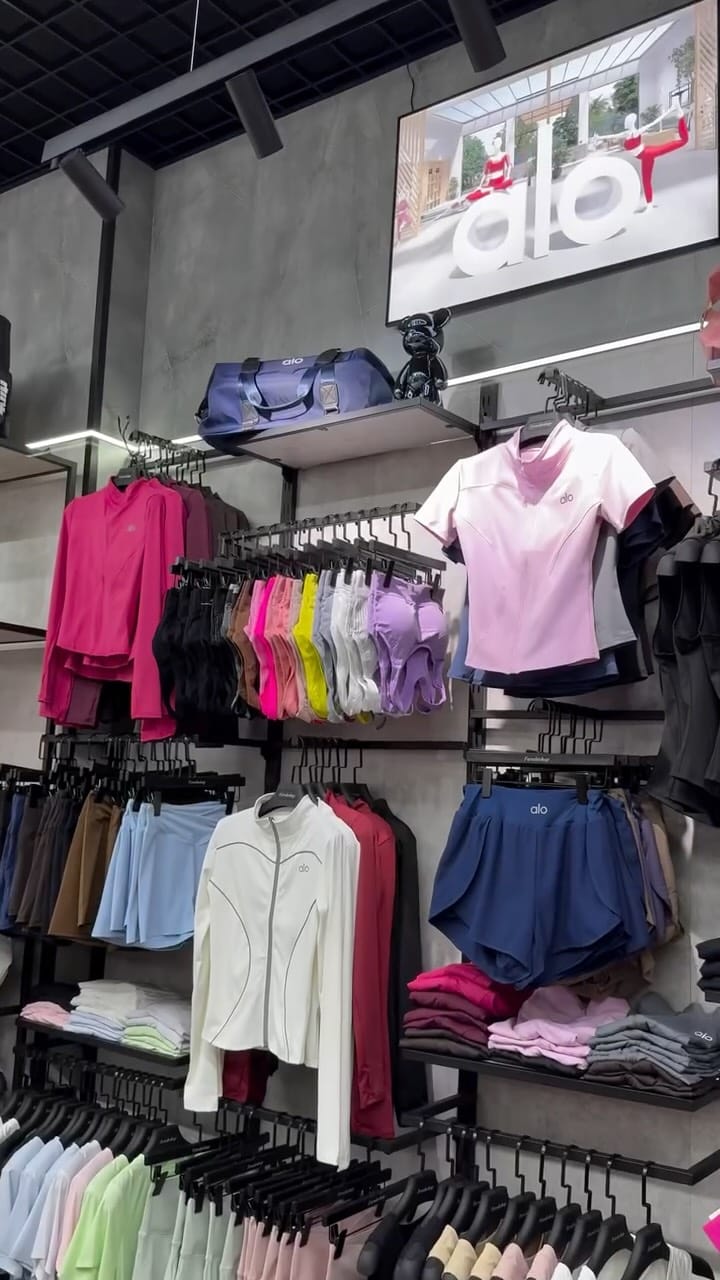Post 10 by WOMEN’S | SPORTSWEAR | TASHKENT on Instagram (video)