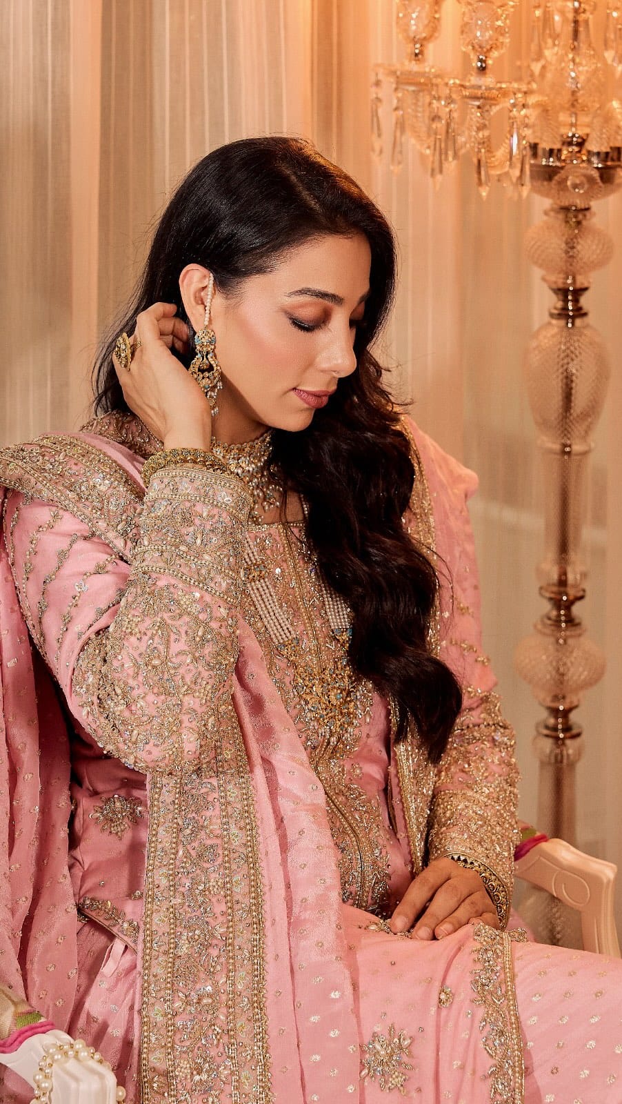Post 4 by AALIYA DEEBA on Instagram (video)