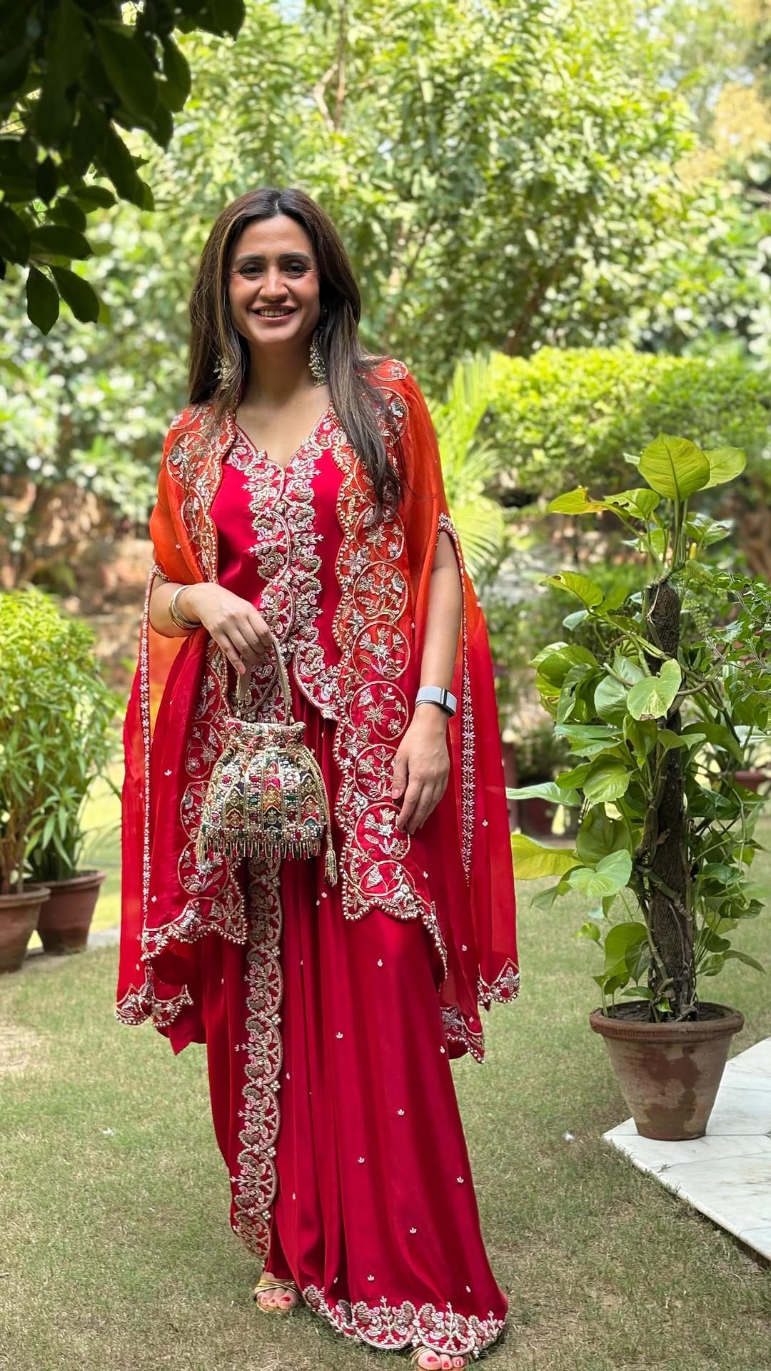 Post 9 by KHUSHBOO BAGRI on Instagram (video)