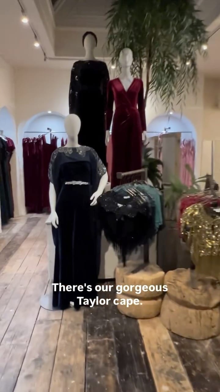 Post 7 by FOLKSTER.COM on Instagram (video)