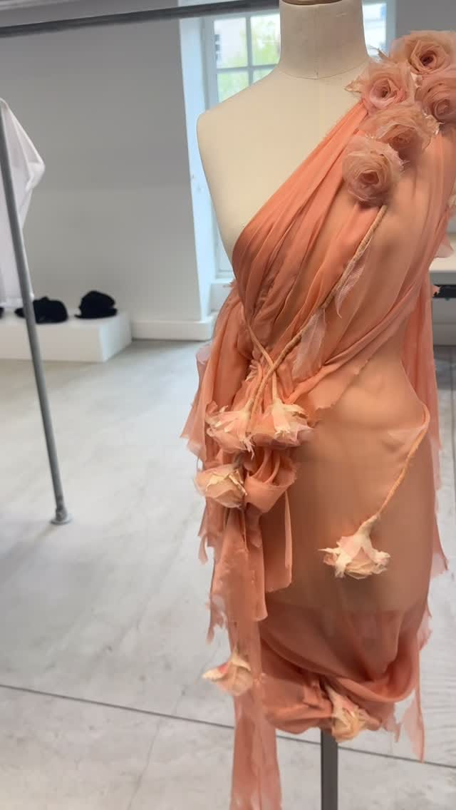 Post 8 by Autograph on Instagram (video)