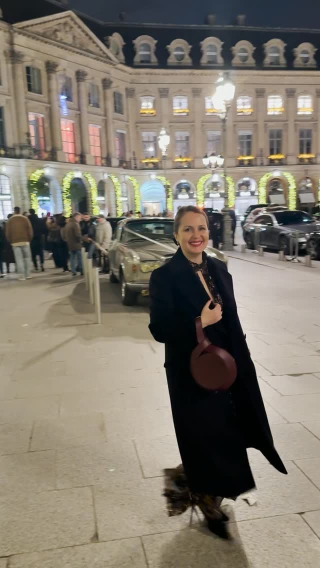 Post 1 by SEVDA LONDON on Instagram (video)