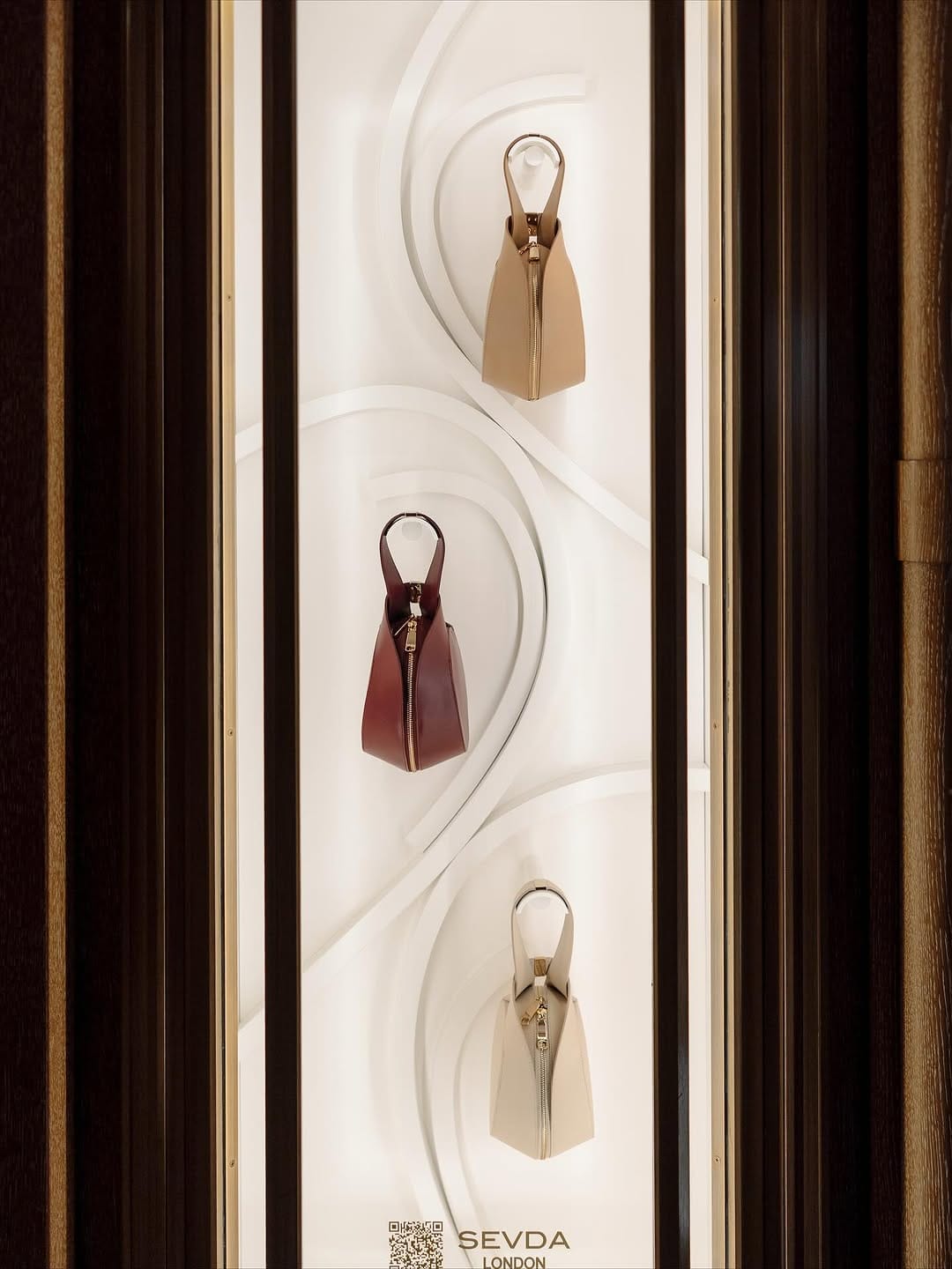 Post 9 by SEVDA LONDON on Instagram (carousel)
