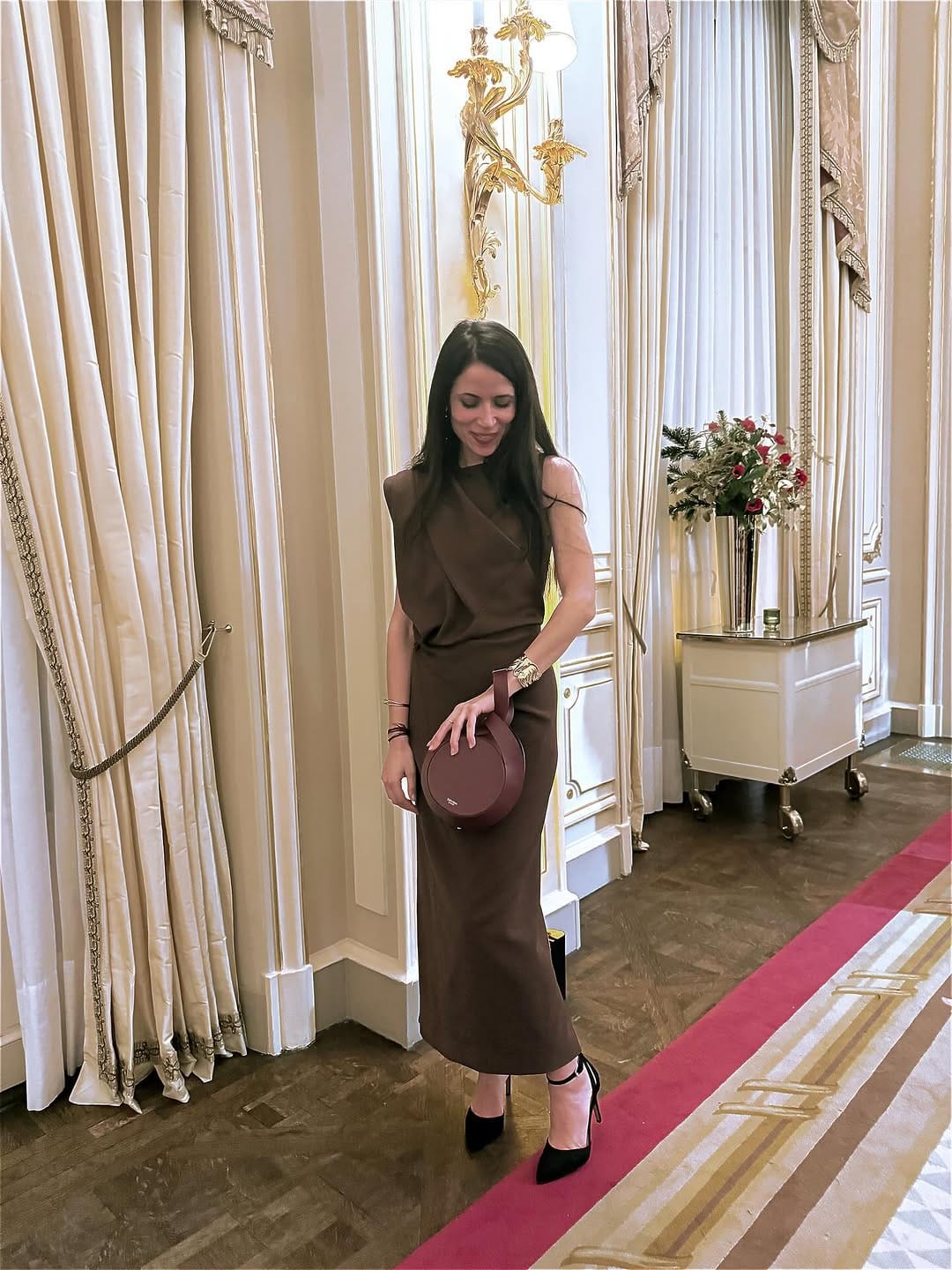Post 2 by SEVDA LONDON on Instagram (carousel)