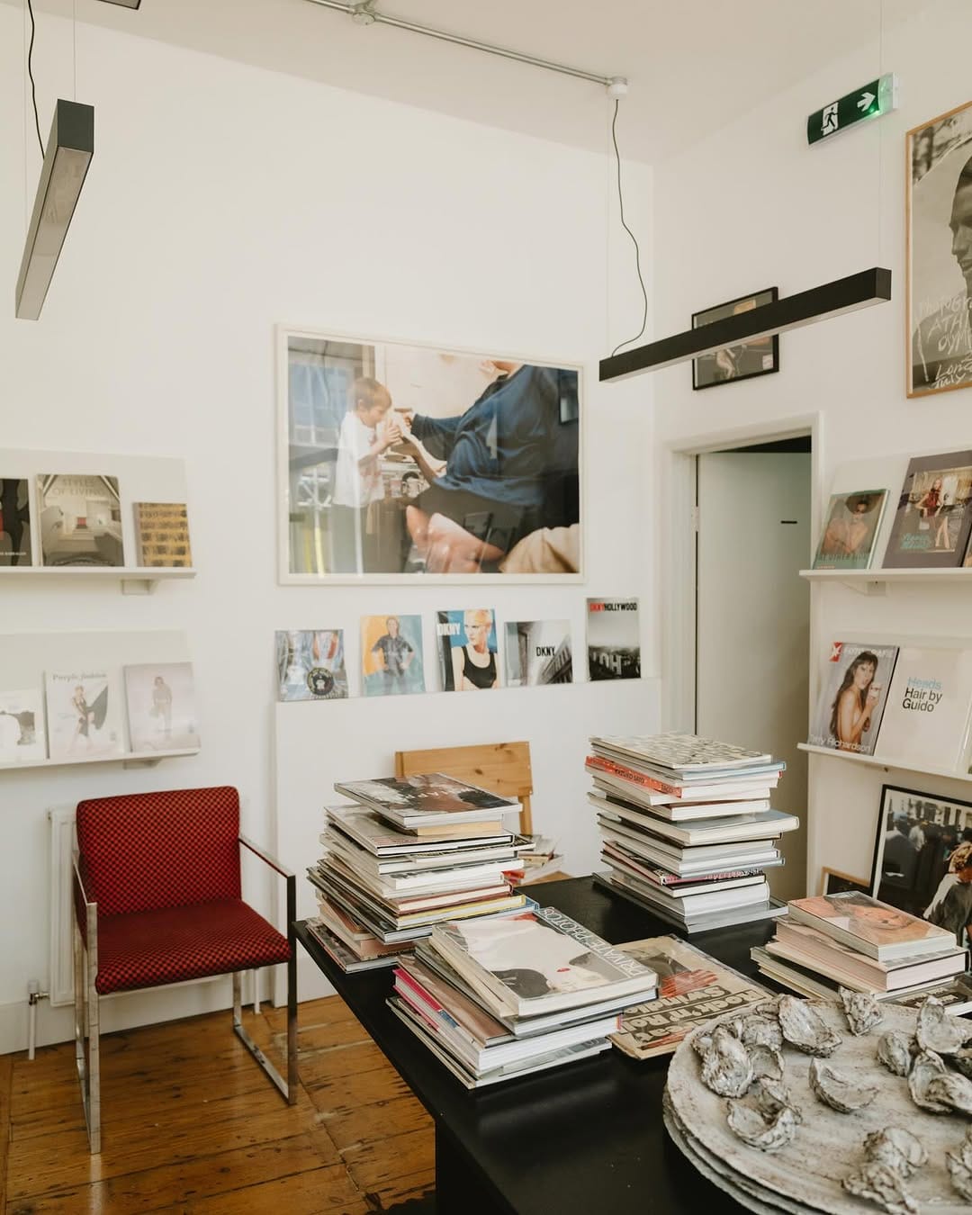 Post 10 by RECORD 28 BOOKS on Instagram (carousel)