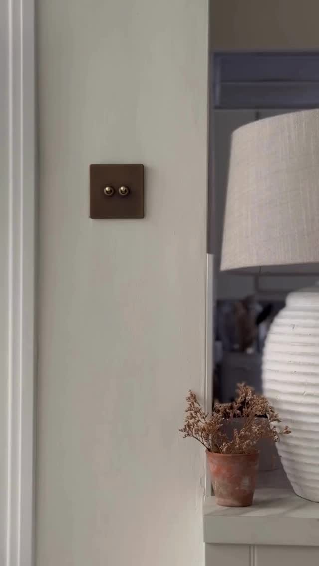 Post 8 by Dowsing & Reynolds on Instagram (video)