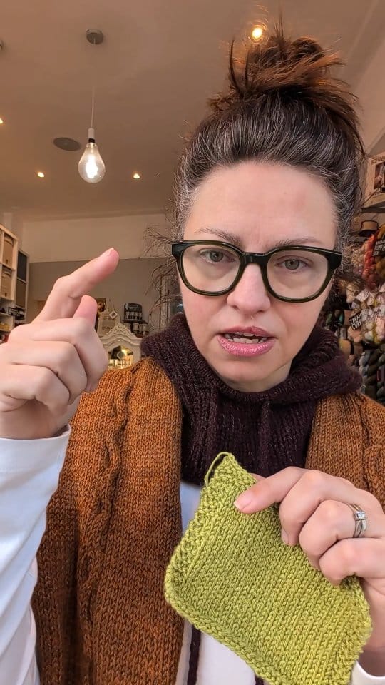 Post 1 by Knit With Me on Instagram (video)