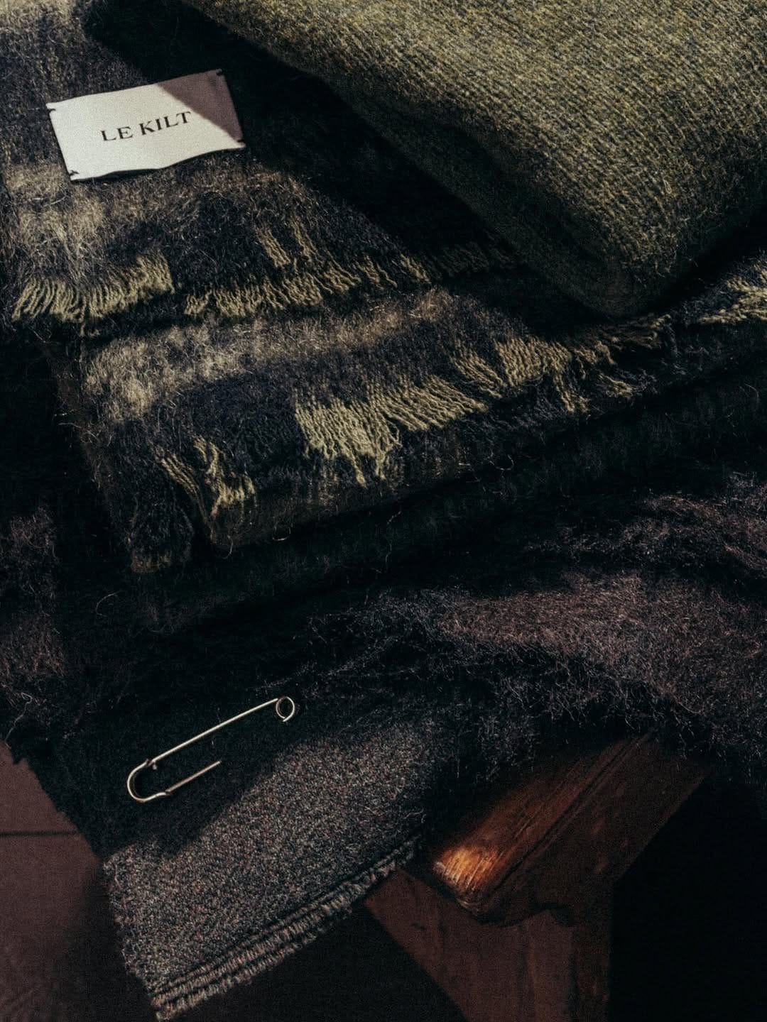 Post 4 by LE KILT on Instagram (image)