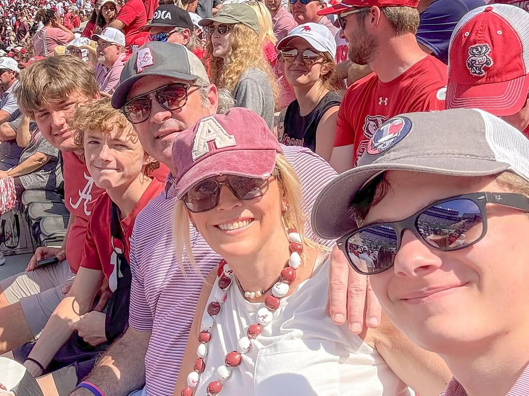 Post 7 by Laura Greene Silsbee on Instagram (image)