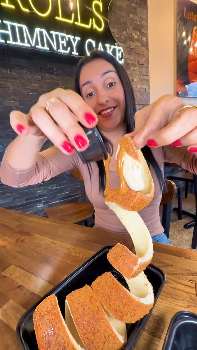 Post 8 by Twisted Rolls Chimney Cake on Instagram (video)