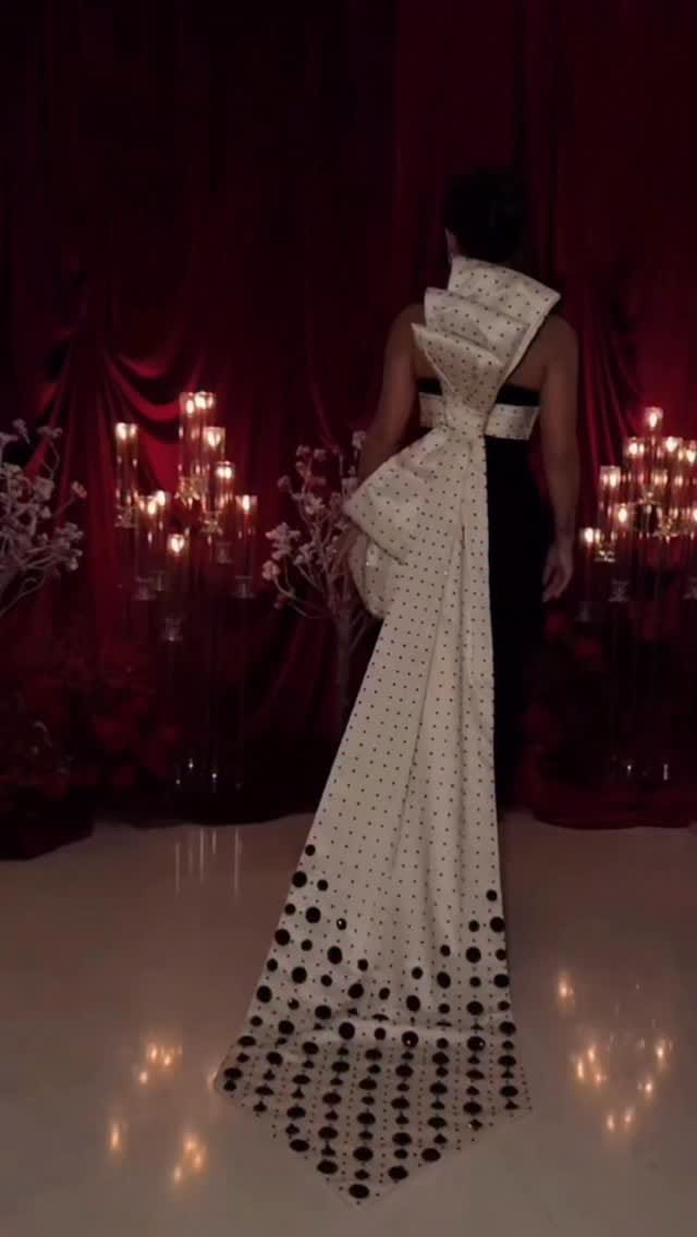 Post 6 by Sabina Bilenko on Instagram (video)