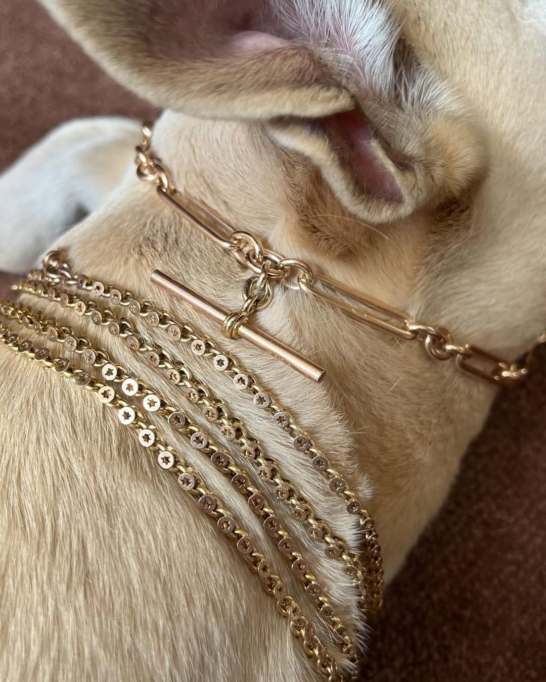 Post 9 by A R Ullmann Antique Jewellery on Instagram (image)