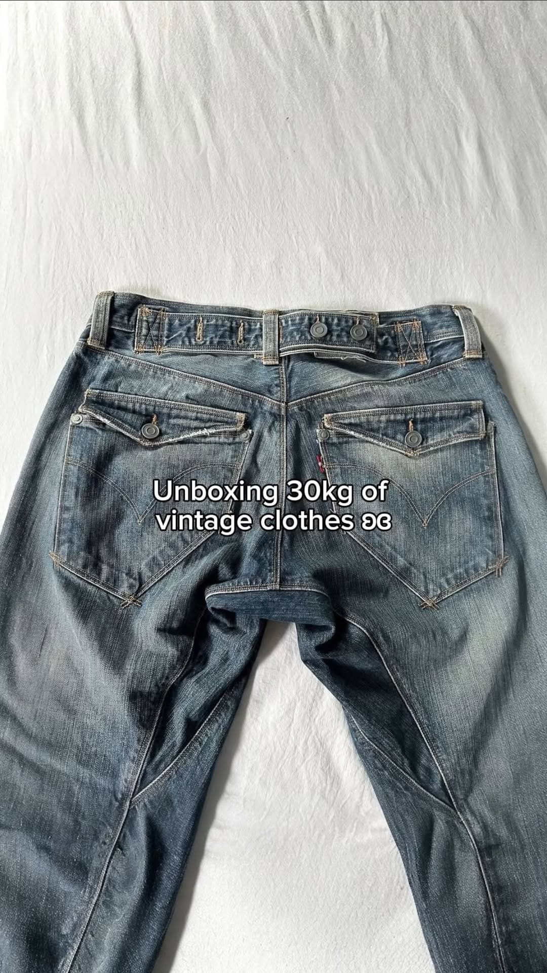 Post 4 by soph’s shop on Instagram (video)