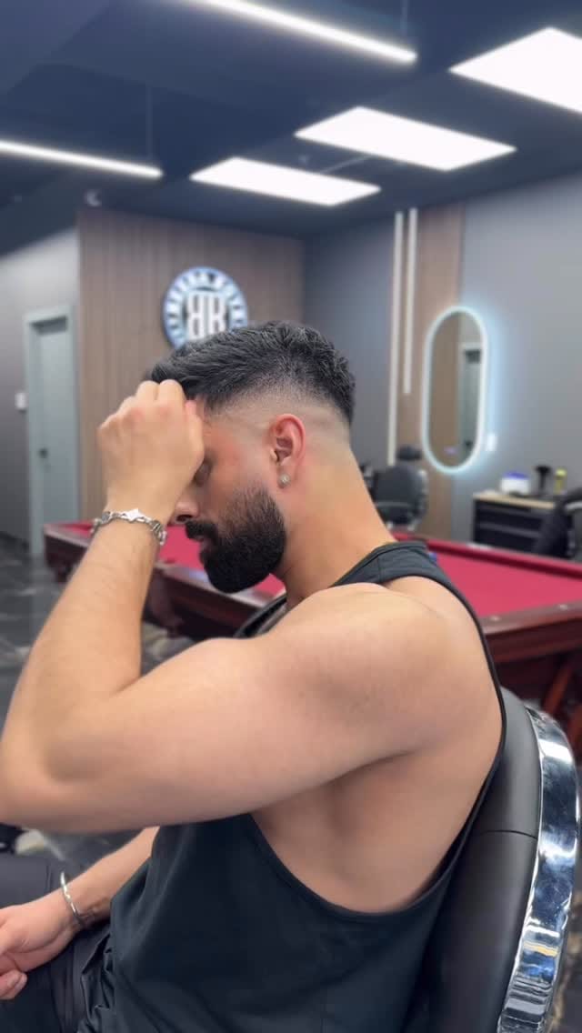 Post 1 by Beeba_boys_barbers on Instagram (video)
