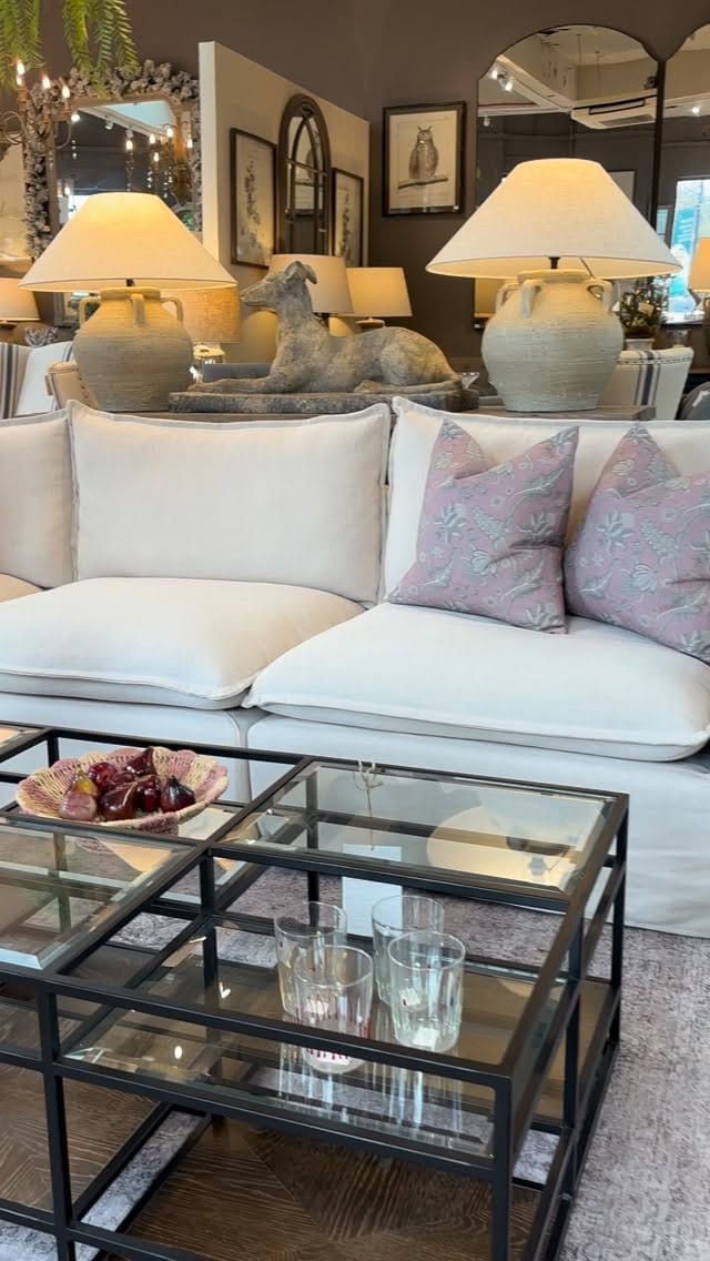 Post 4 by One Dot World Parsons Green on Instagram (video)