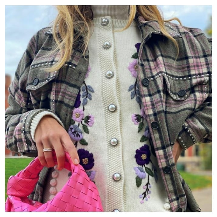 Post 5 by Alice & Blair on Instagram (image)