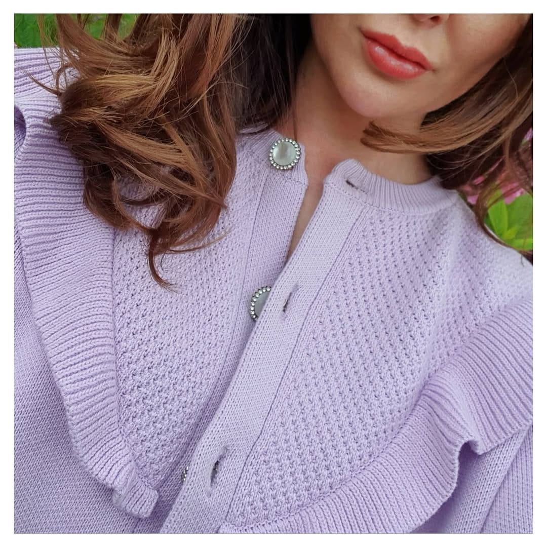 Post 7 by Alice & Blair on Instagram (image)