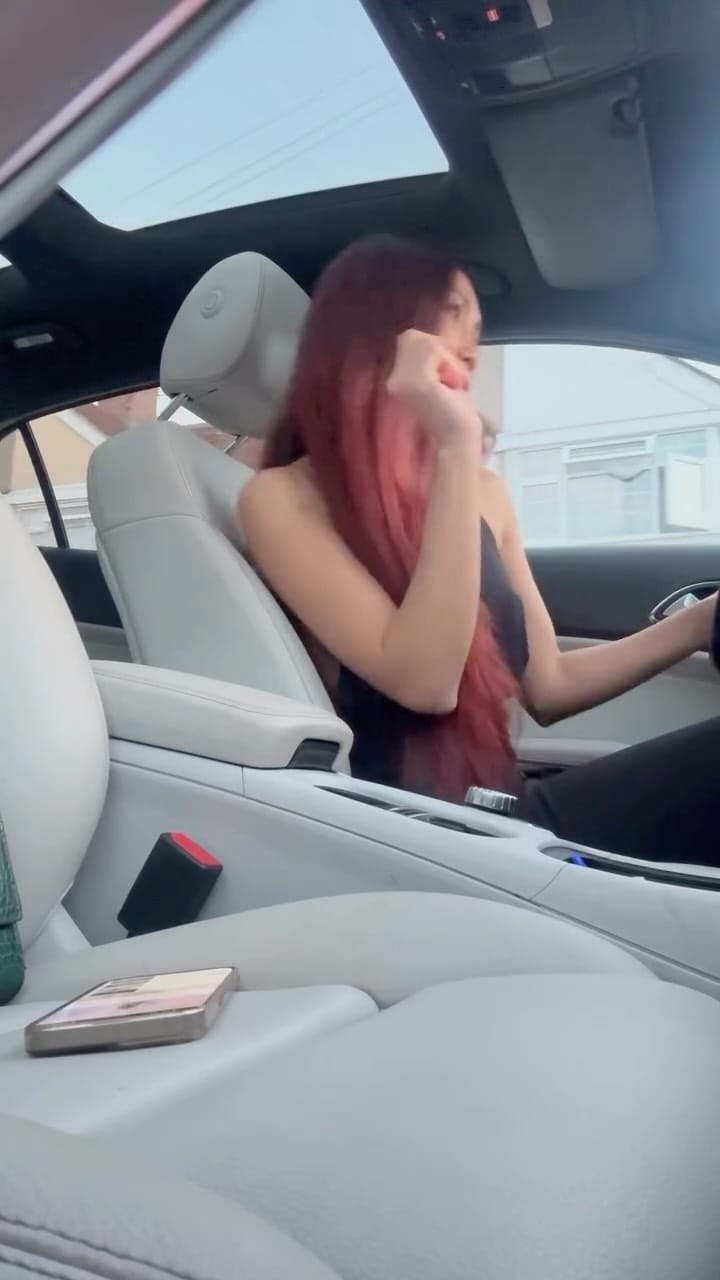 Post 5 by Laurance Leon on Instagram (video)