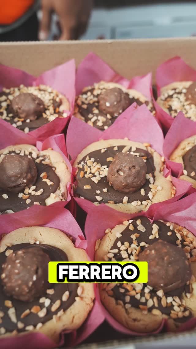 Post 7 by DESSERTS WHOLESALE SUPPLIES on Instagram (video)