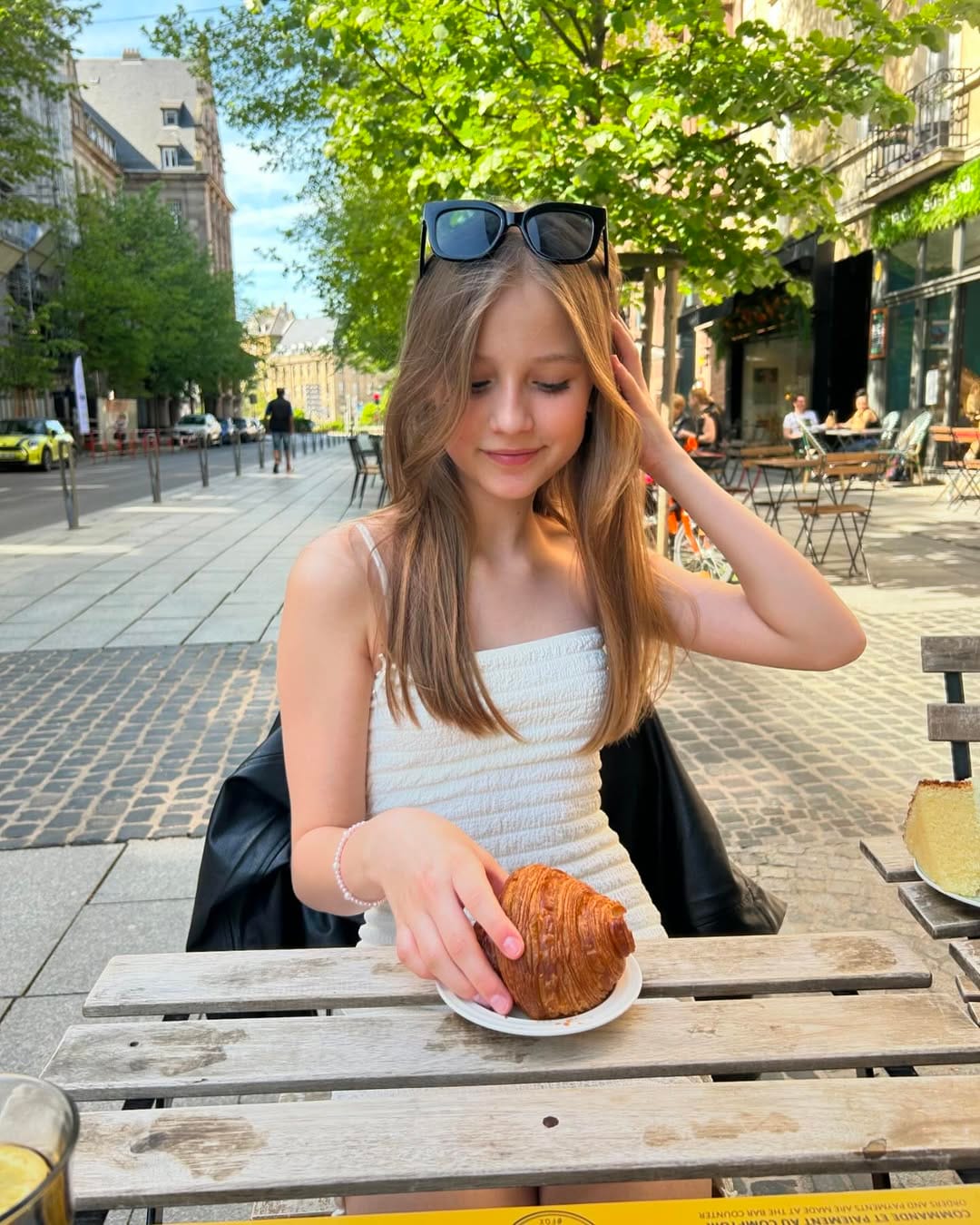 Post 1 by Julia Urbaniak on Instagram (carousel)