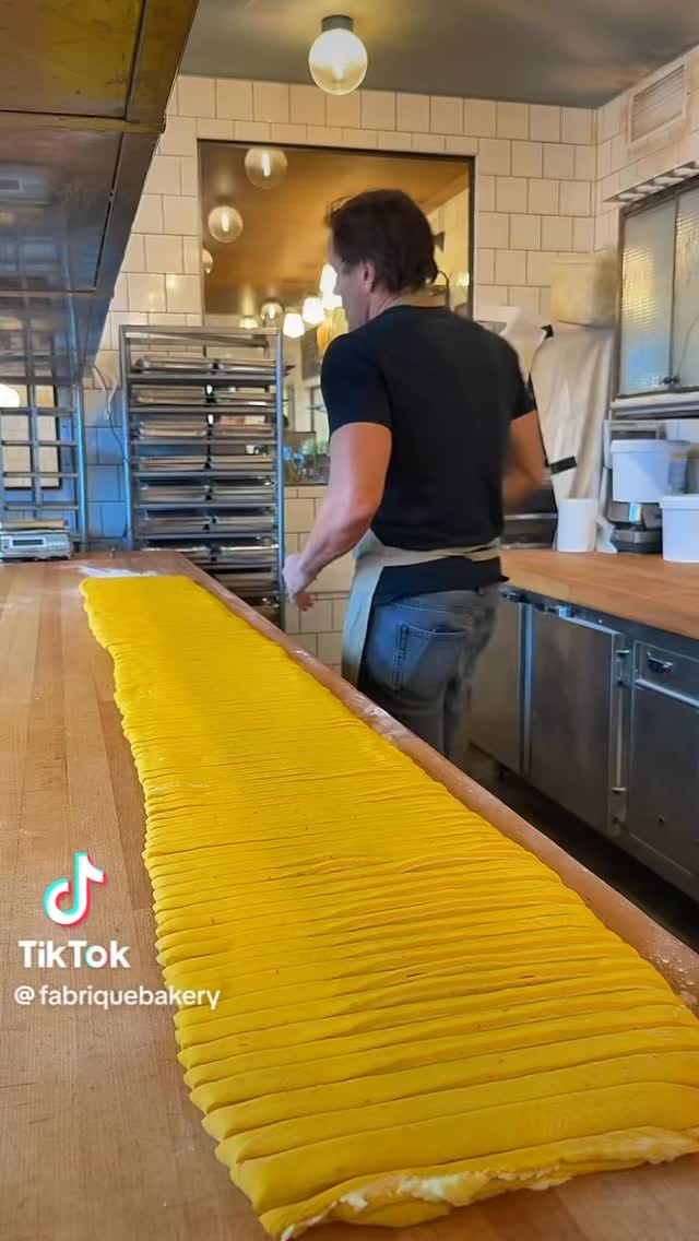 Post 8 by Fabrique stenugnsbageri on Instagram (video)