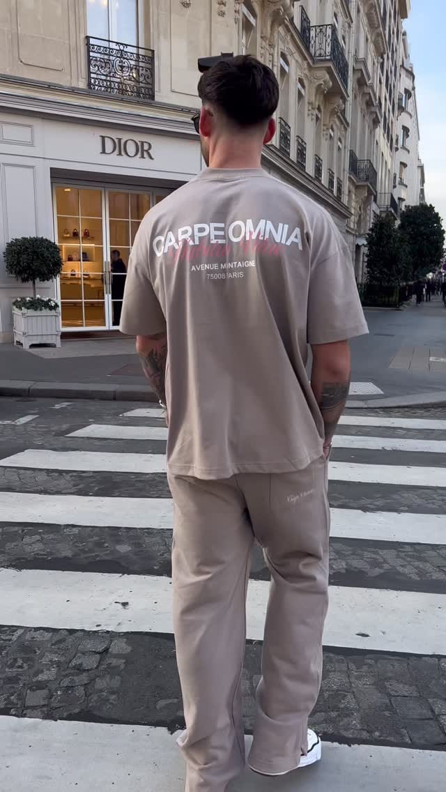 Post 4 by CARPE OMNIA on Instagram (video)