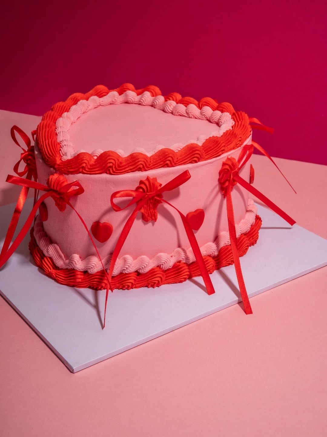 Post 2 by Flavourtown Bakery - Cakes Cupcakes. on Instagram (image)