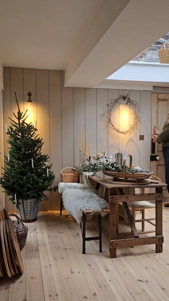 Post 4 by Alice in Scandiland Shop on Instagram (video)