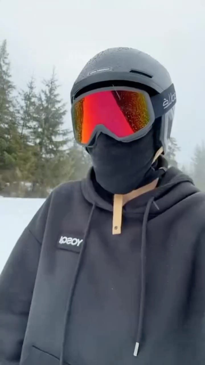 Post 5 by YOSQI on Instagram (video)