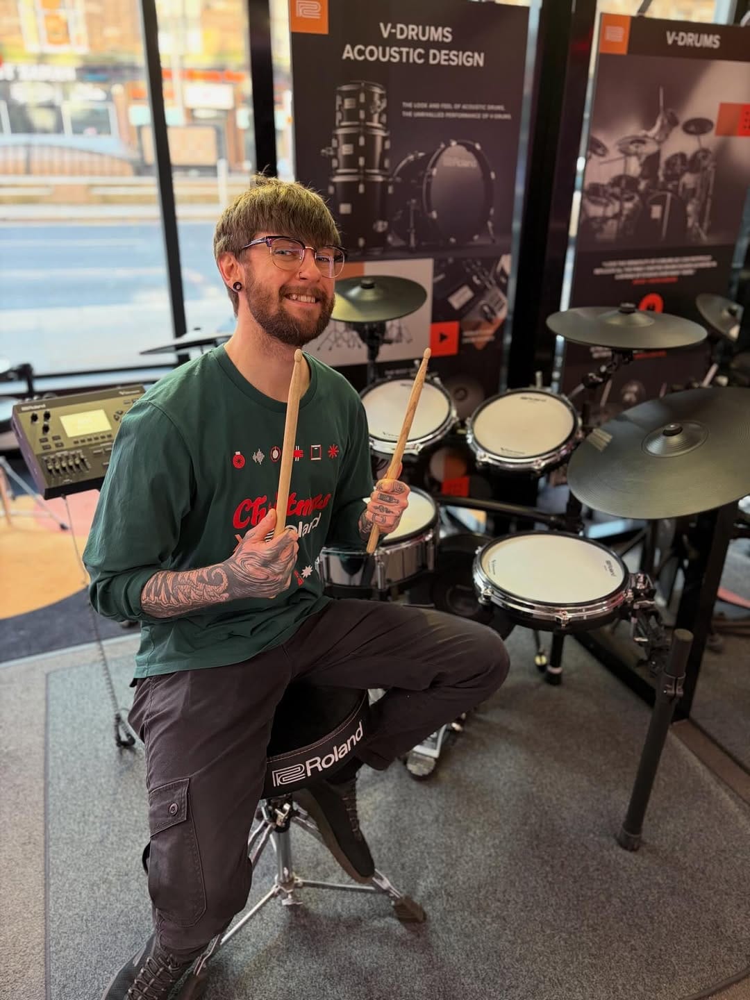 Post 10 by guitarguitar Glasgow on Instagram (carousel)