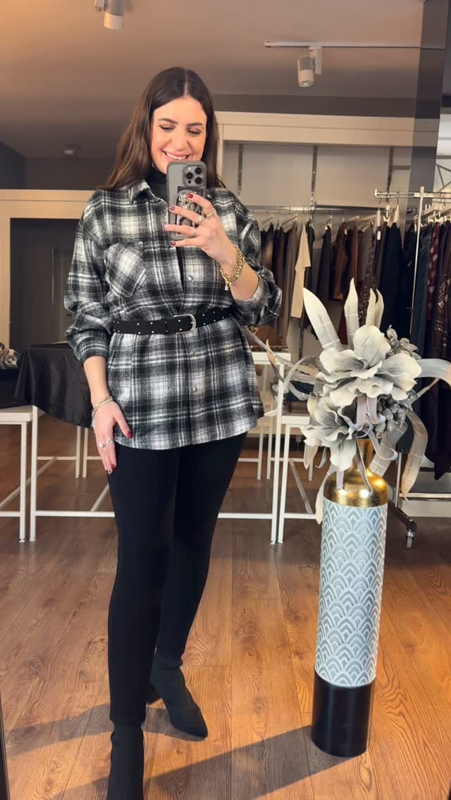 Post 6 by Parla boutique⭐️ Nilay Şimşek on Instagram (video)