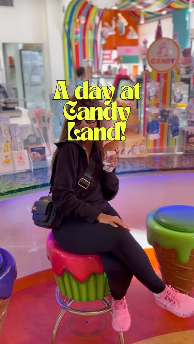 Post 4 by B.CANDY on Instagram (video)