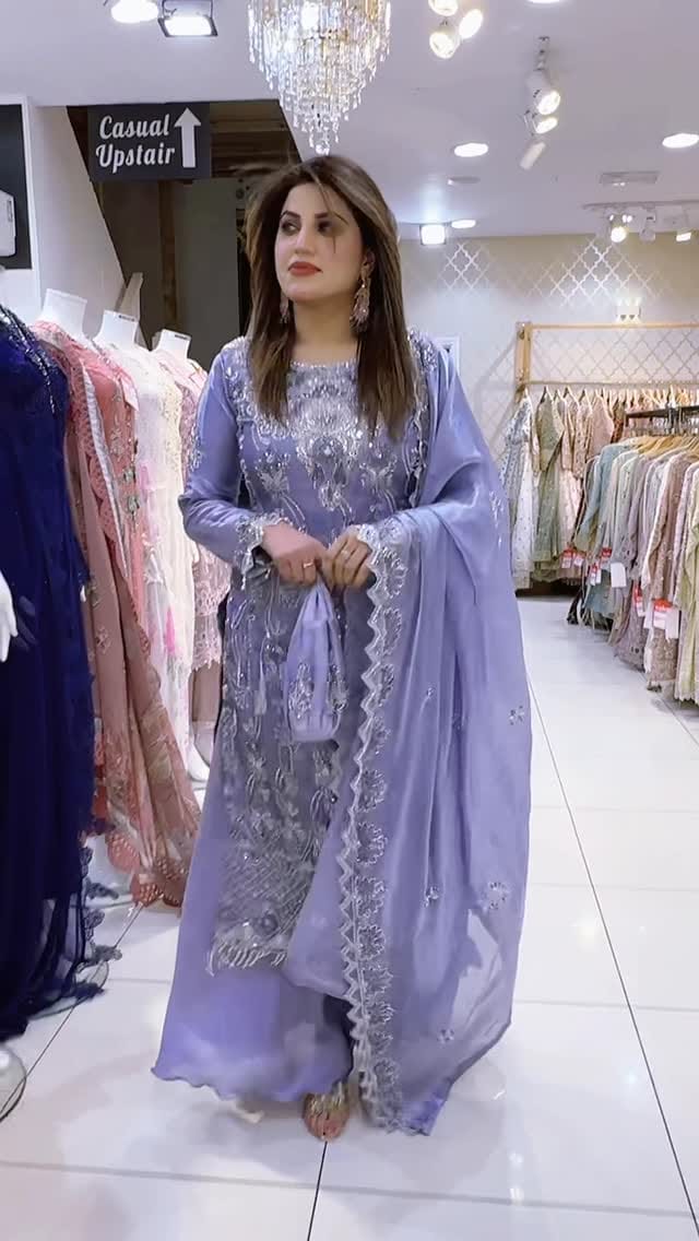 Post 8 by Jora Junction on Instagram (video)
